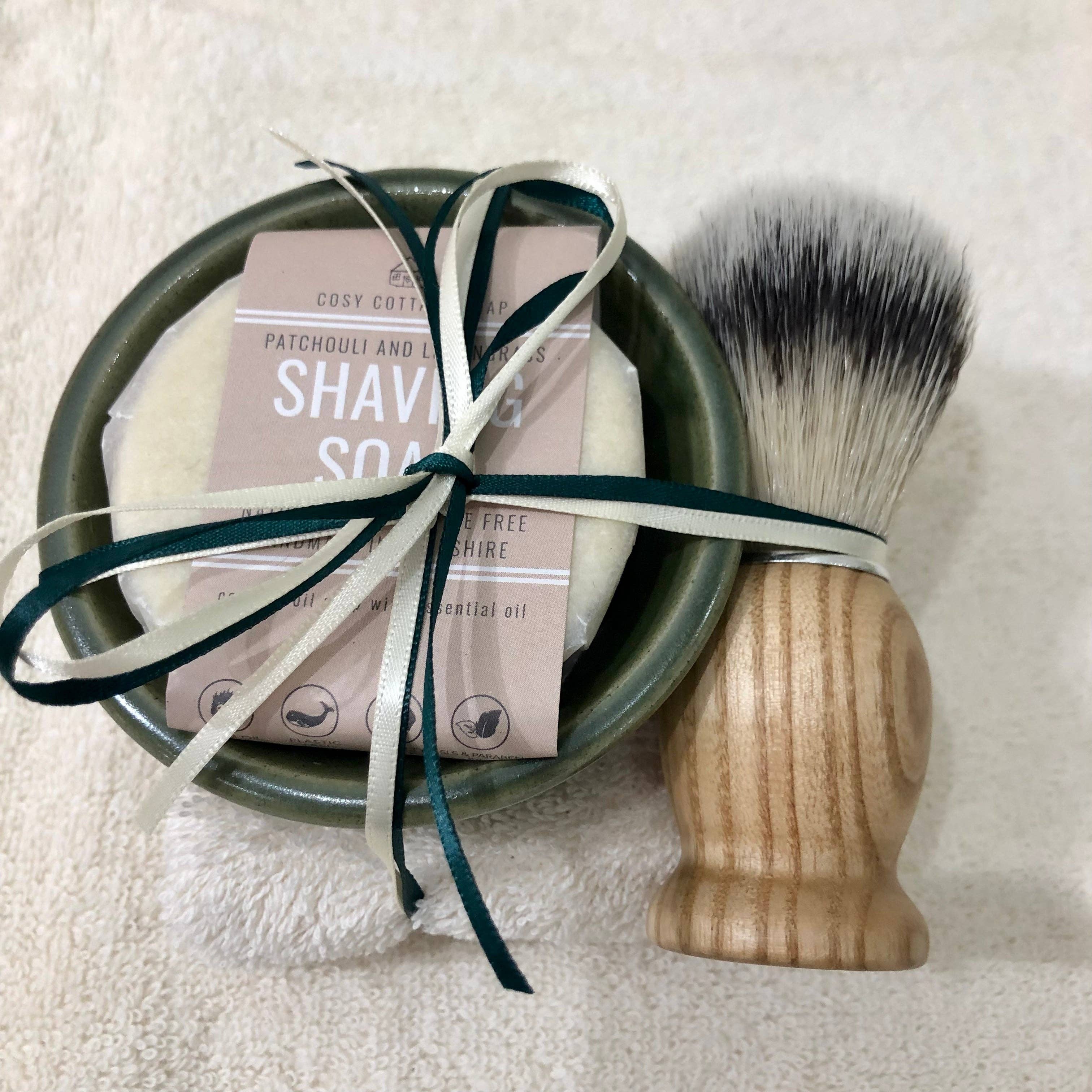 Cosy Cottage Soap – wholesale Shaving set/kit – Men's – Eco-Friendly Valentine's Shave Set0