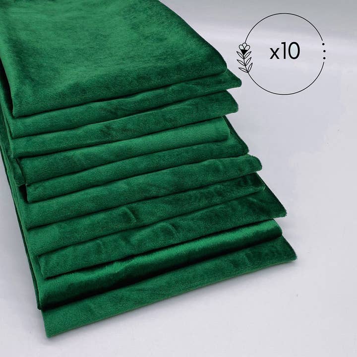 YOUR CHAIR COVERS - Wholesale Dinner & Cloth Napkin - 10 Pack 20 Inch Velvet Cloth Napkins Emerald Green1