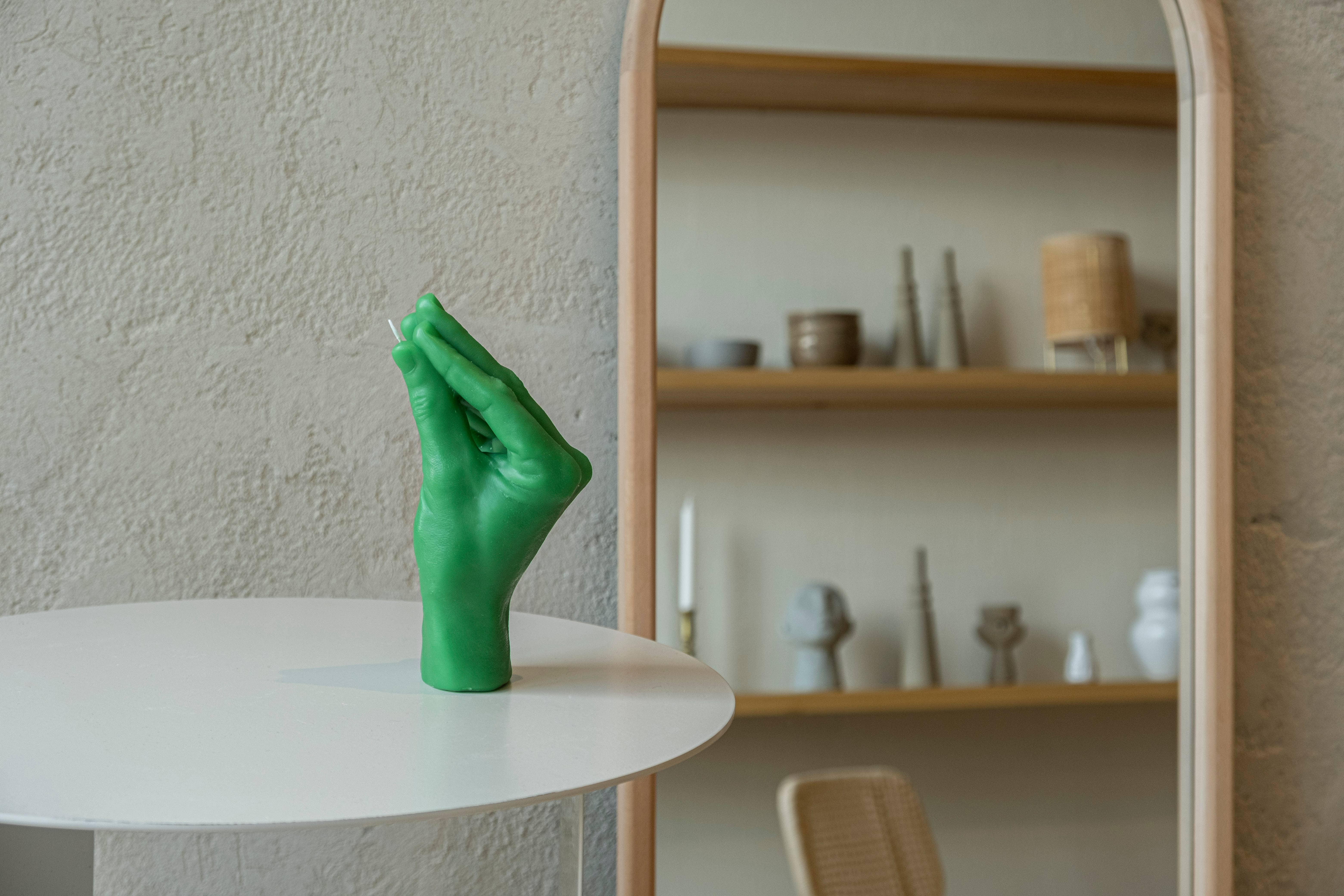 CandleHand (Free Duties for US) - Wholesale Novelty Candle - Italian Gesture Candle - 7'' Tall - Realistic Skin Texture5