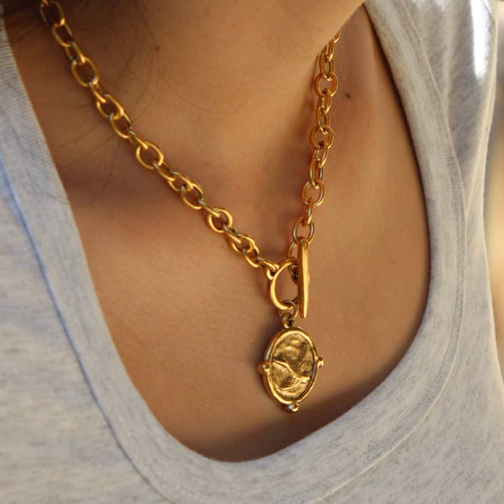 Antiqued Gold Coin Toggle Chain for wholesale on Faire