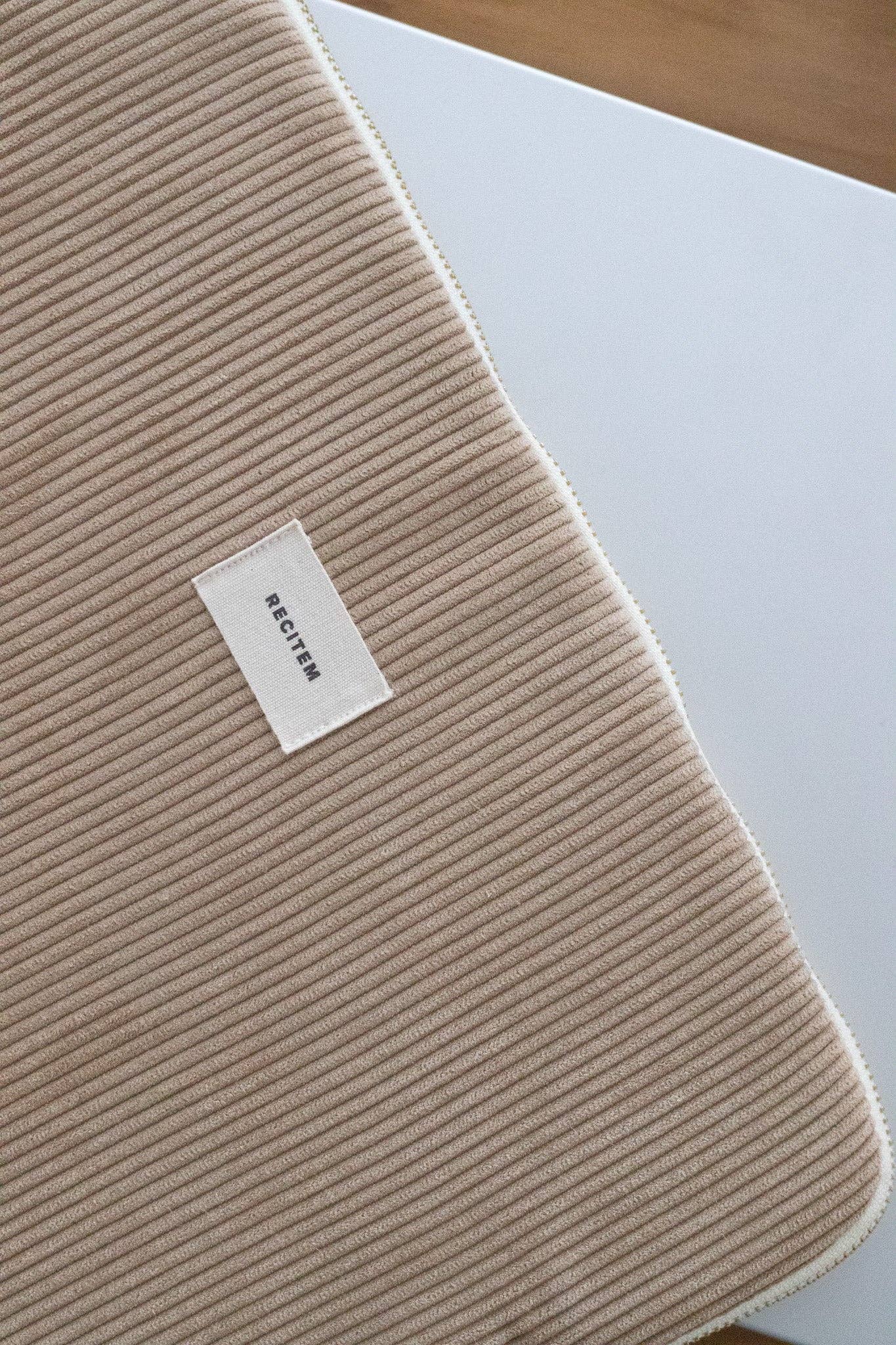 Recitem - Wholesale Laptop/Tablet Case - Unisex - Housse d'ordinateur Matéo6