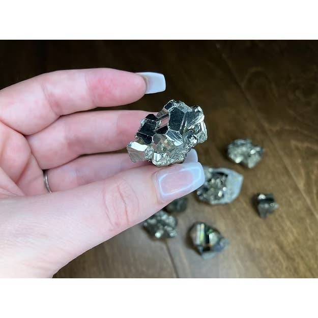 Prettygoods - Wholesale Spiritual Stone/Crystal - Cubic Pyrite1