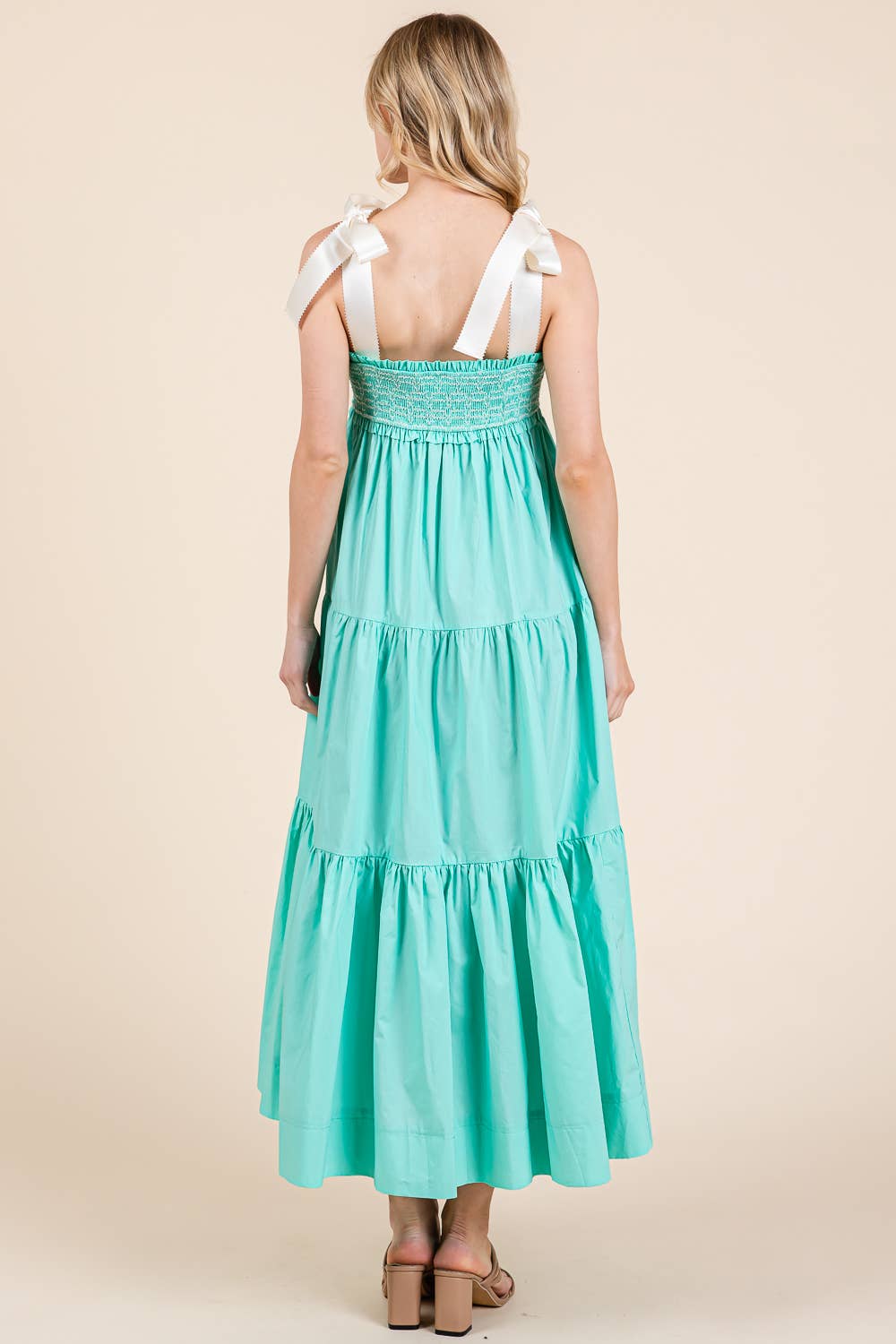 GeeGee x Lovelo - Vendita all'ingrosso Vestito - Donna - Abito midi plissettato a balze taglie comode, MD51552PL9