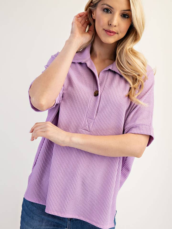 Celeste Clothing - Vendita all'ingrosso Top in maglia - Donna - TOP A COSTE TAGLIA FORTE CON COLLETTO E MANICHE CORTE - CT2391313