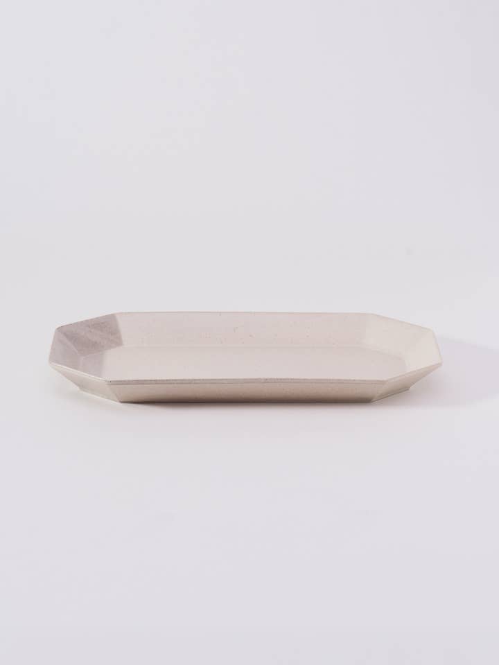 MINO WARE OCTAGON OVAL PLATE LARGE for wholesale by LAKOLE