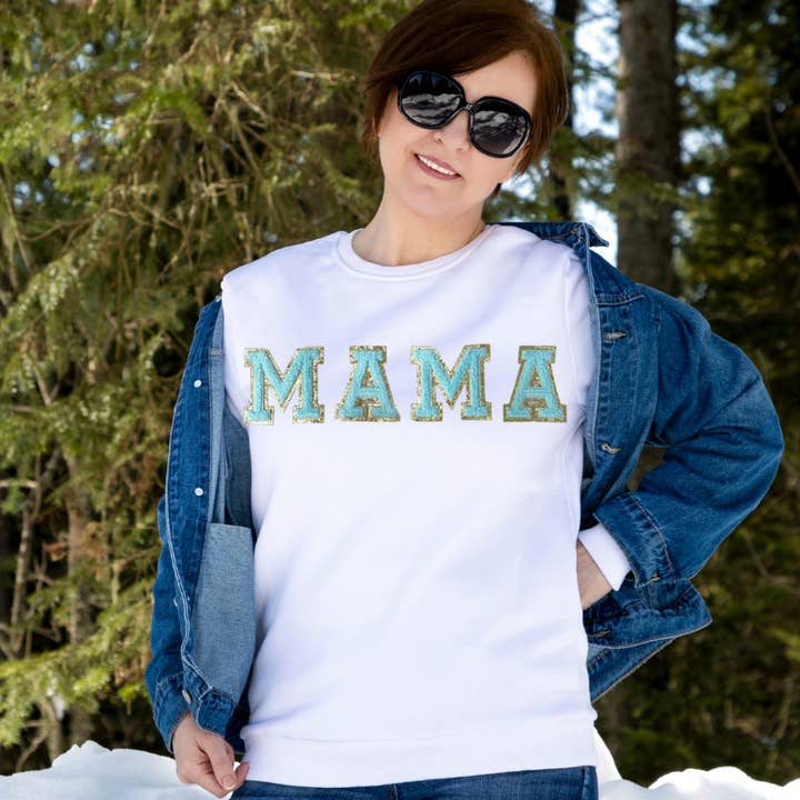 Sweat-shirt Varsity en chenille à lettres - MAMA pour la vente par The Powerful Co.