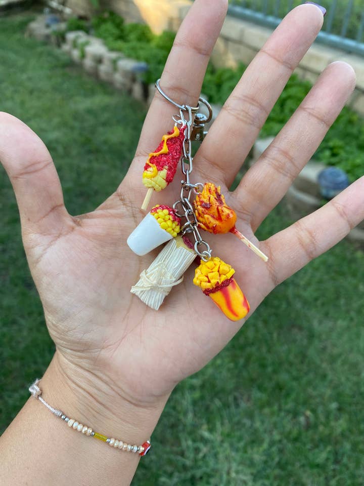 Eloteros favorites meal Keychain for wholesale by Artesanias la loteria LLC