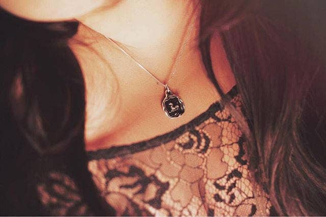 Plum and Posey - Wholesale Pendant/Charm Necklace - Seahorse Necklace1