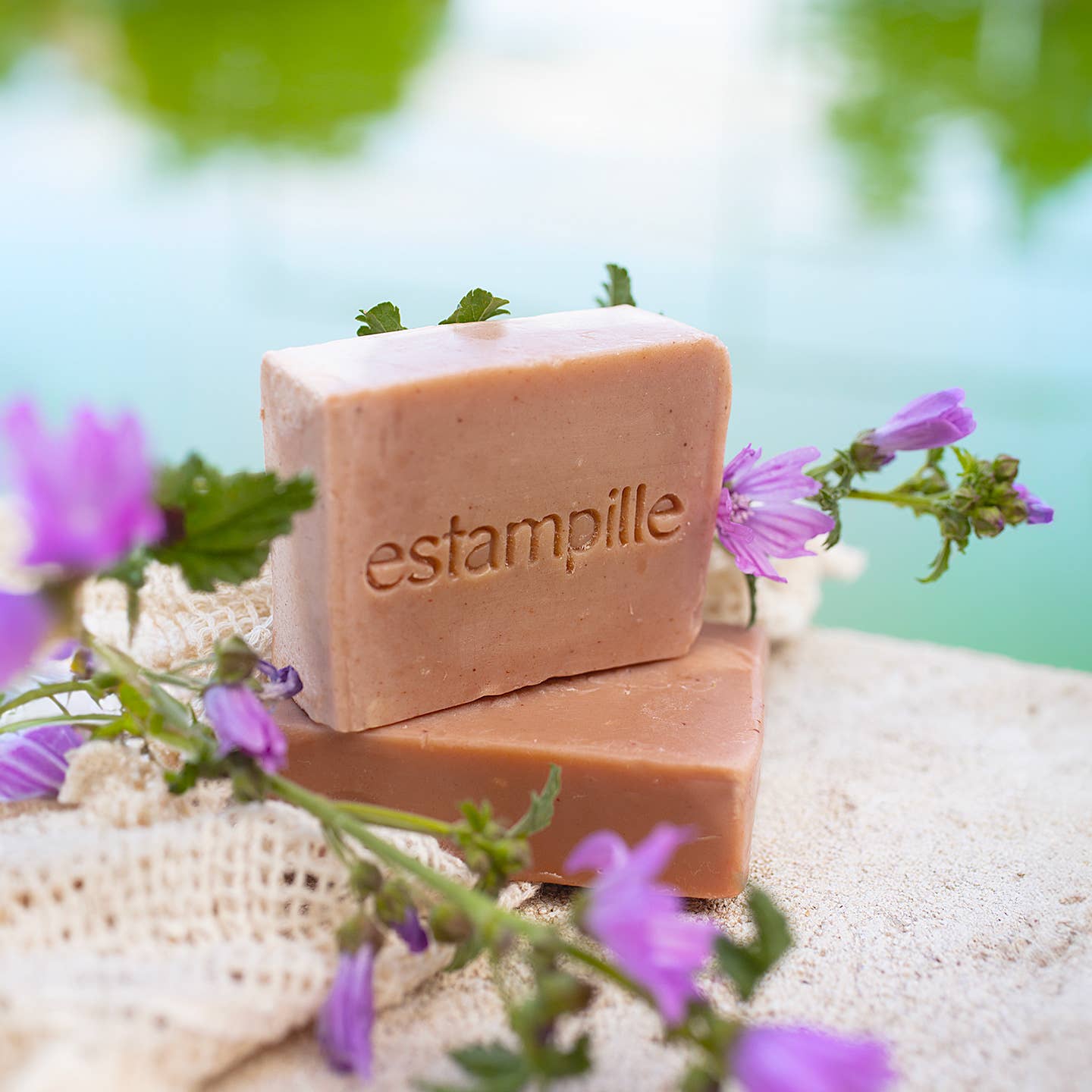 Estampille Cosmétiques - Wholesale Facial Cleanser - Antioxidant facial soap1