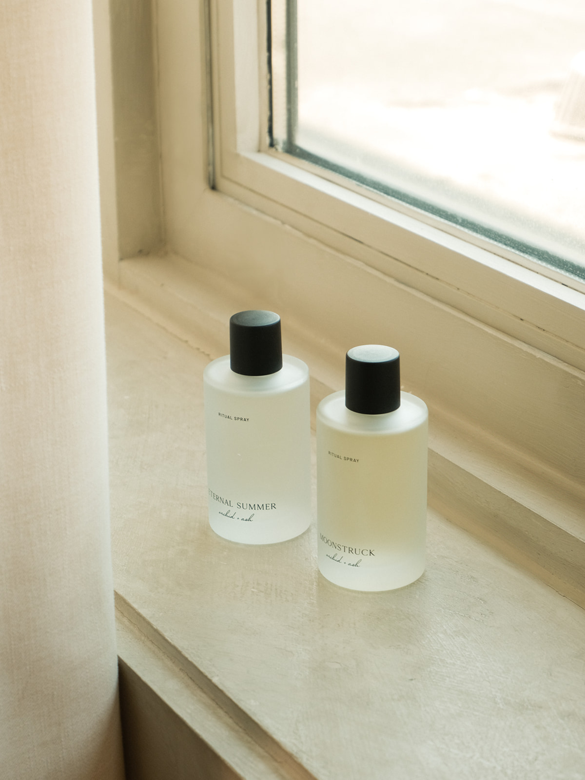 Orchid + Ash - Wholesale Perfume/Eau de Toilette - Honey + Vanilla | MOONSTRUCK Natural Ritual Spray4