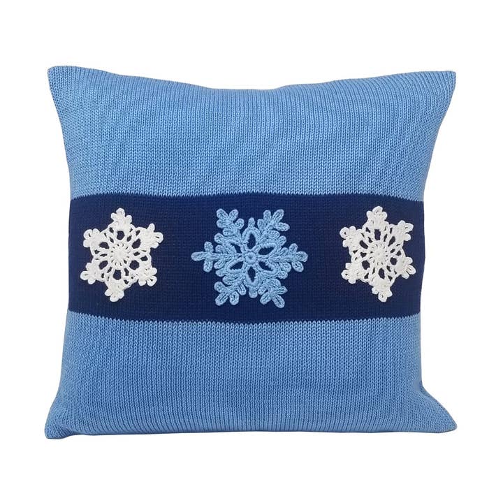 Cojín Navideño de Copo de Nieve Azul, 12", Decoraciones Festivas para venta al por mayor de Melange Collection