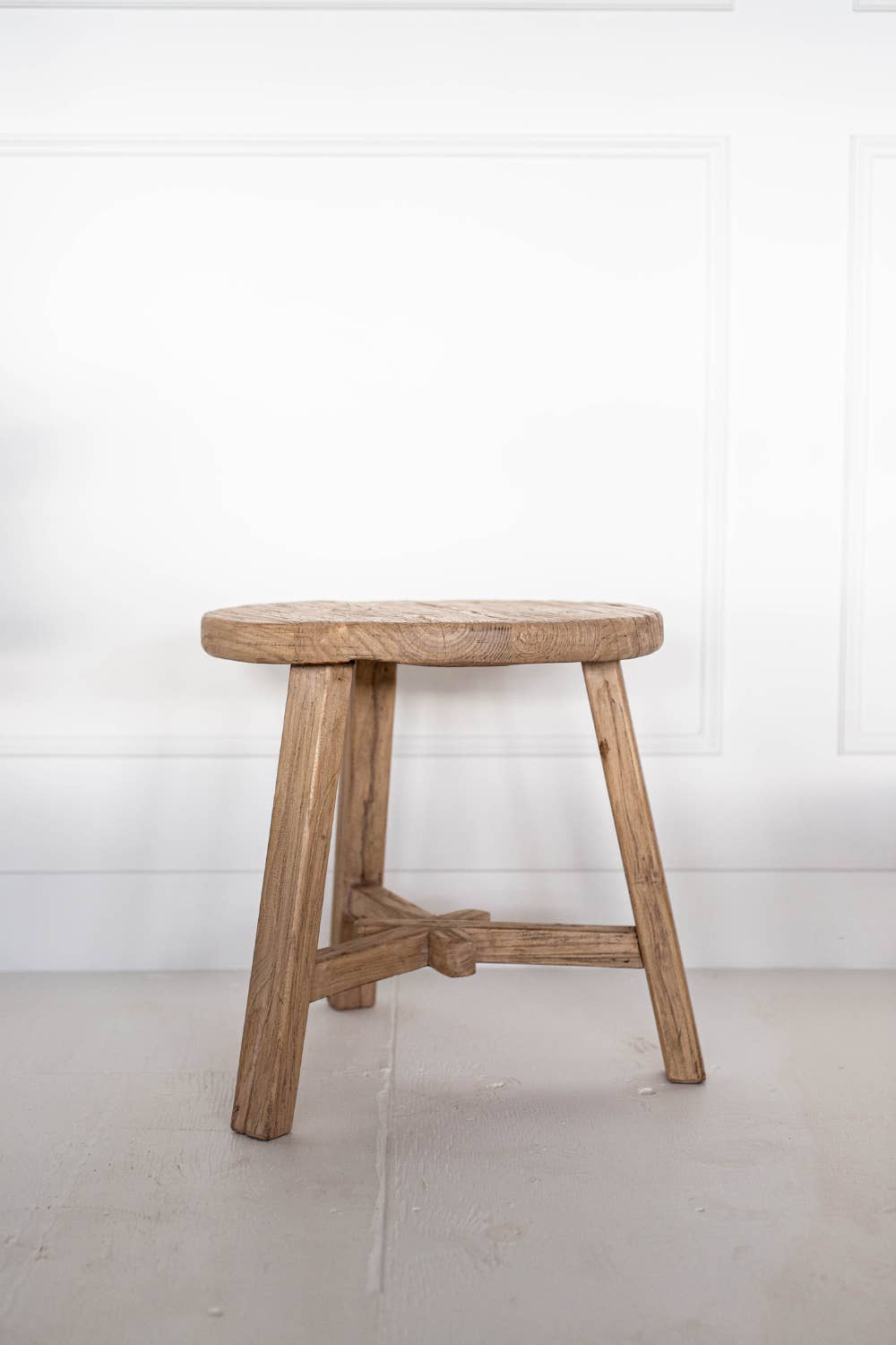 Luxe B Co - Wholesale Side Table - Round Reclaimed Elm Wood Coffee Side Table