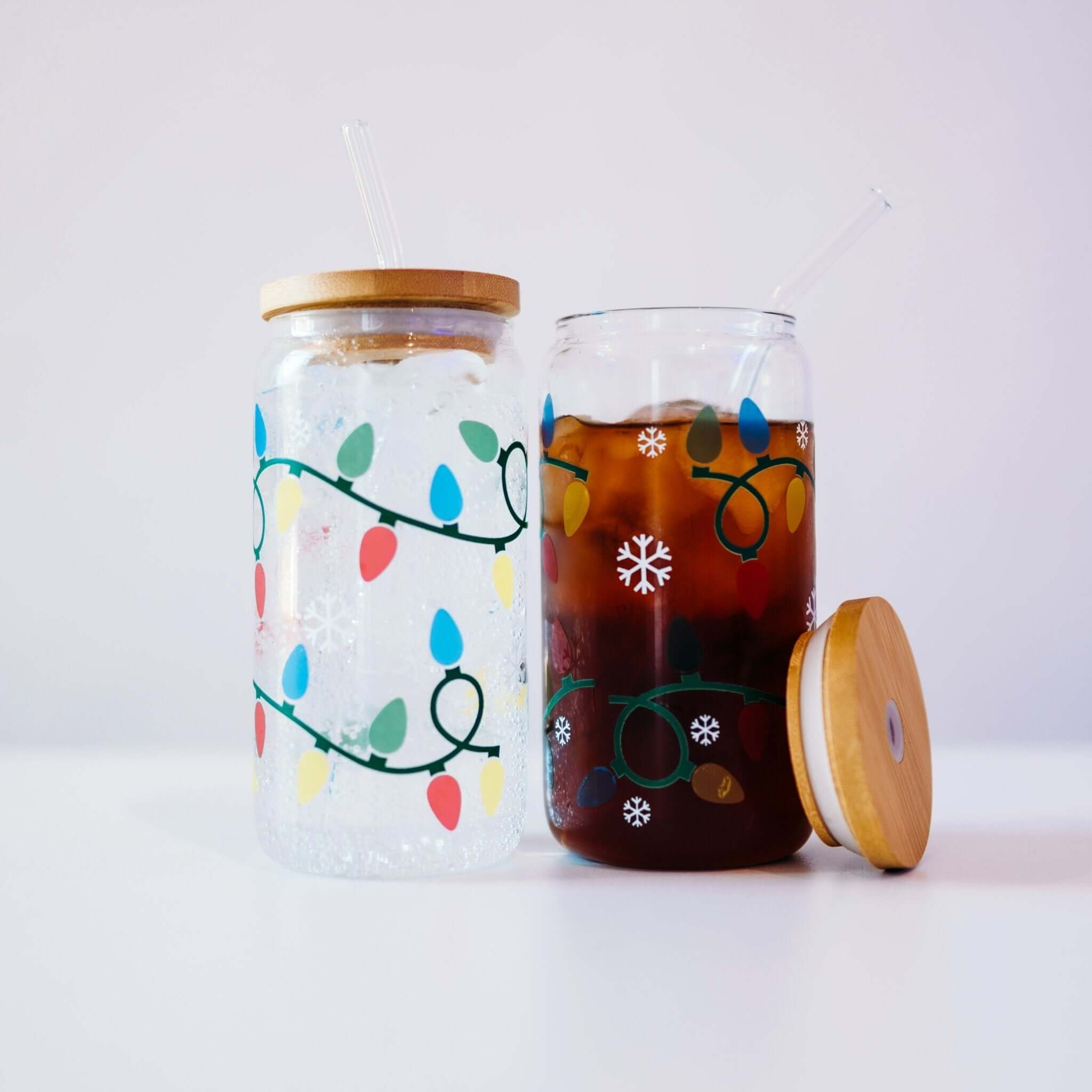 Sip-Sip Hooray! - Wholesale Drinking Glass/Cup - Color Changing Christmas Lights Cup with Lid and Straw4