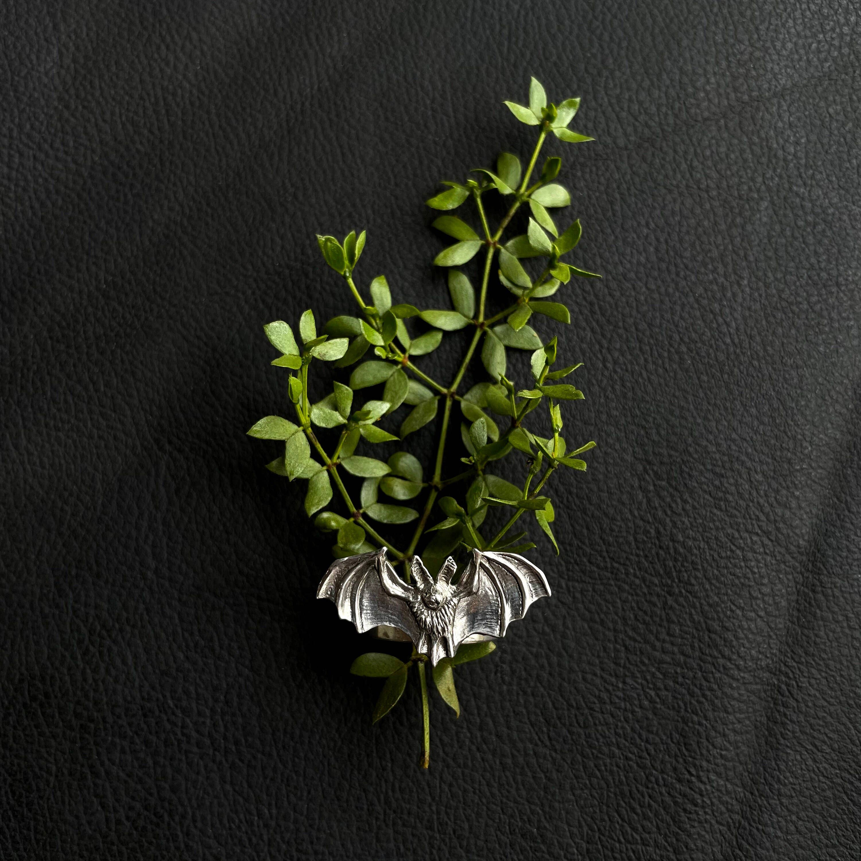 HELIOTROPE - Wholesale Cocktail/Statement Ring - Bat Ring (Pallid Bat)7