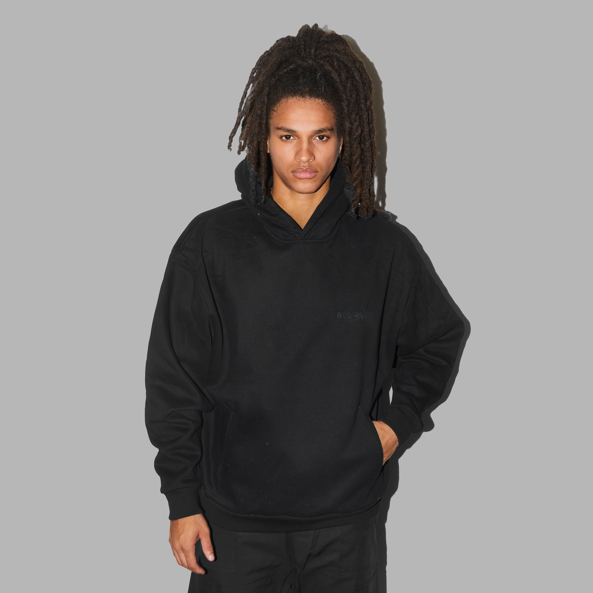 Blvck Paris - Wholesale Hoodie - Heren - Blvck Paris hoodie 'Black' met oversized pasvorm4