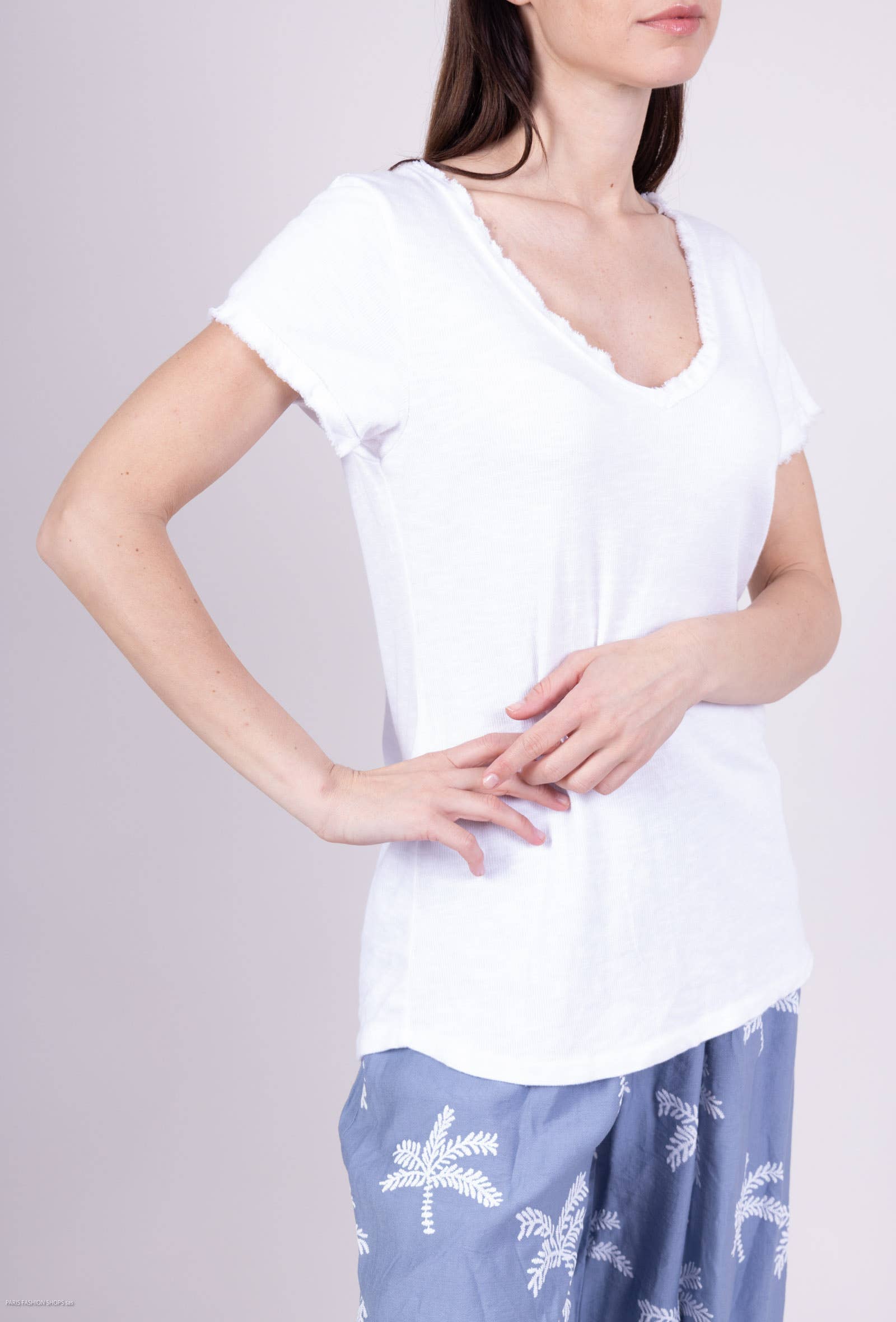 Pépouz' Paris - Wholesale T-Shirt - Women's - Washed cotton short-sleeve T-shirt PT25042