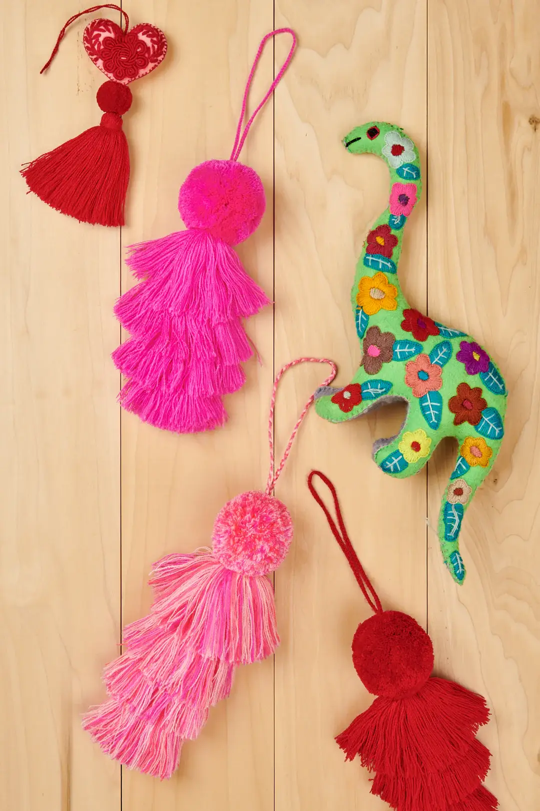 High crafty – wholesale Decorative tassel/wall drop – Pom Pom Tassel – Confetti Pink | Handmade Decorative Tassel 1