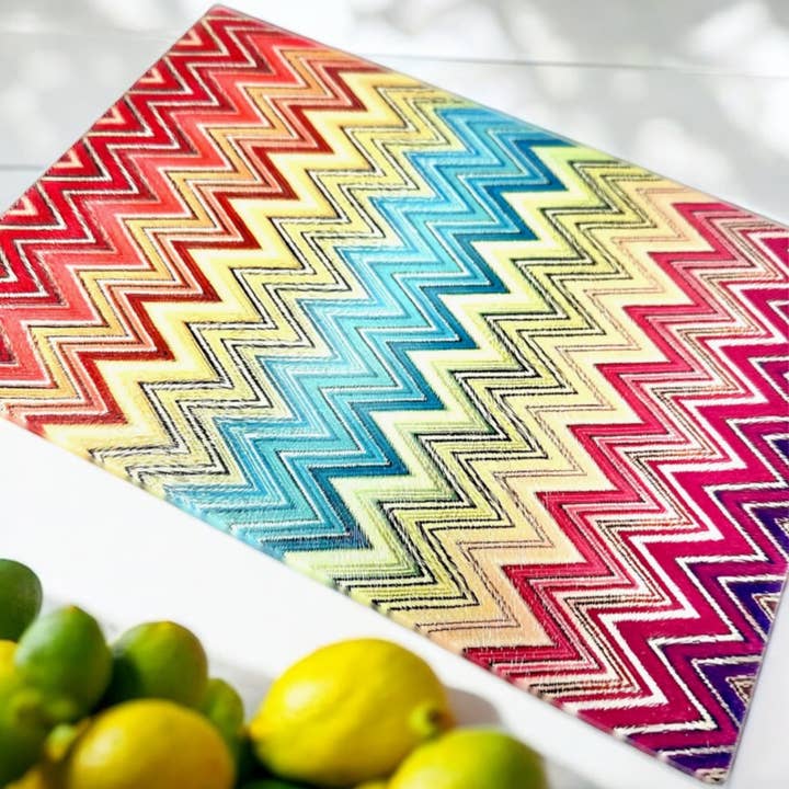 Planche à découper abstraite moderne pour la vente par Resinate By KS / by KRISTIN SMITH