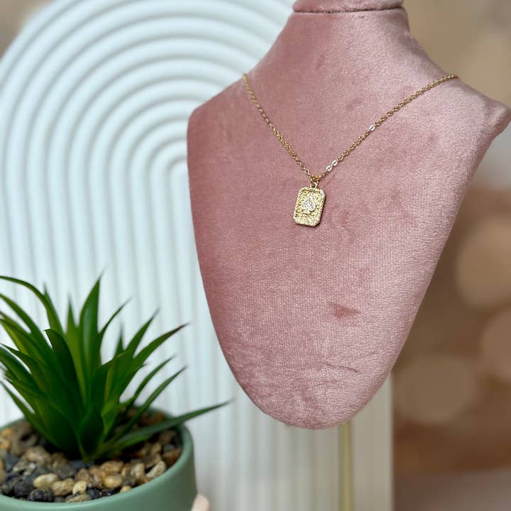 NEM Designs - Wholesale Pendant/Charm Necklace - Gold Spade