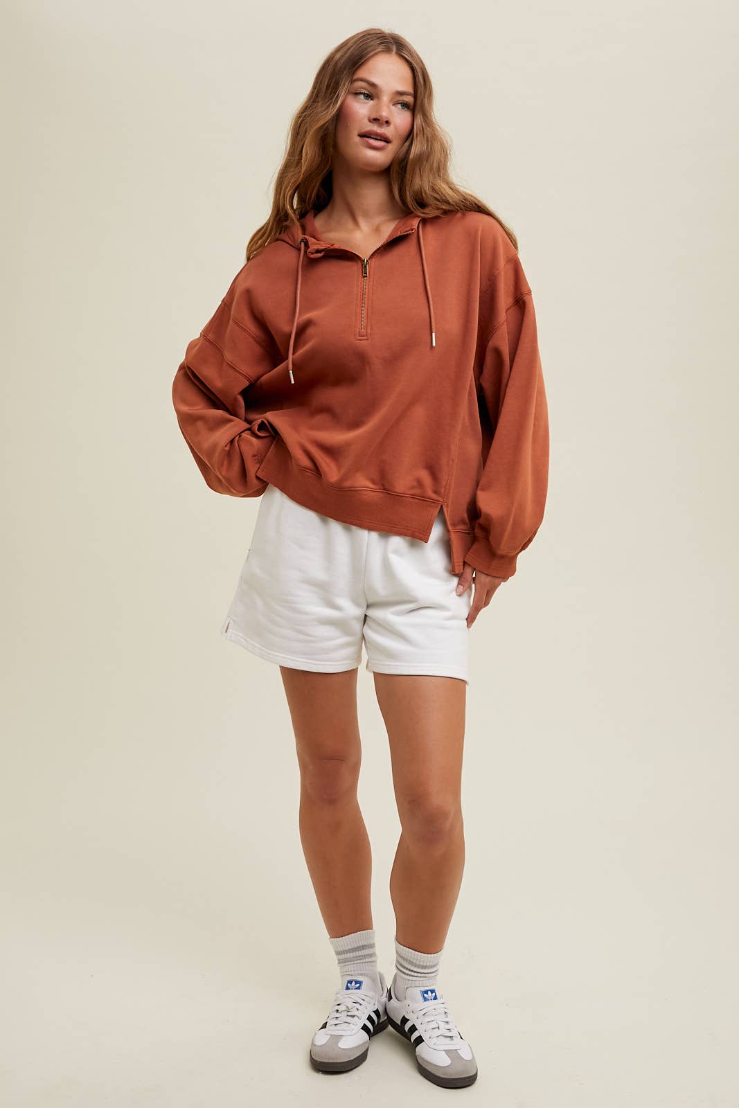 Wishlist Apparel - Vendita all'ingrosso Felpa con cappuccio - Donna - PULLOVER CON CAPPUCCIO CON MEZZA ZIP/WL24-92131