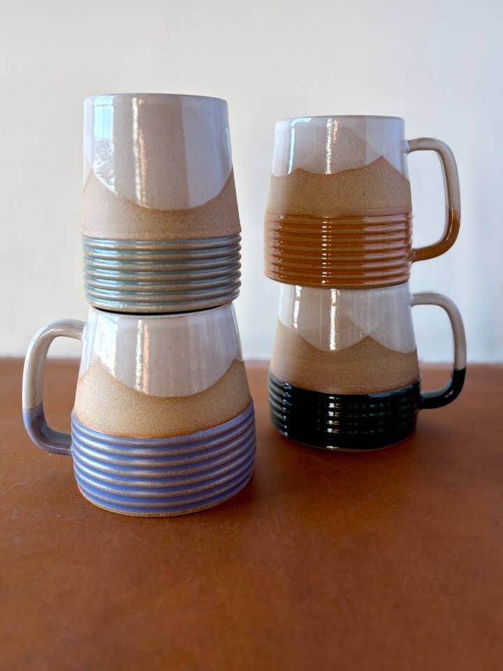 Erdlinien Tasse (Frühlingspalette) - Handgefertigte Keramik für den Großhandel von ROB Ceramics