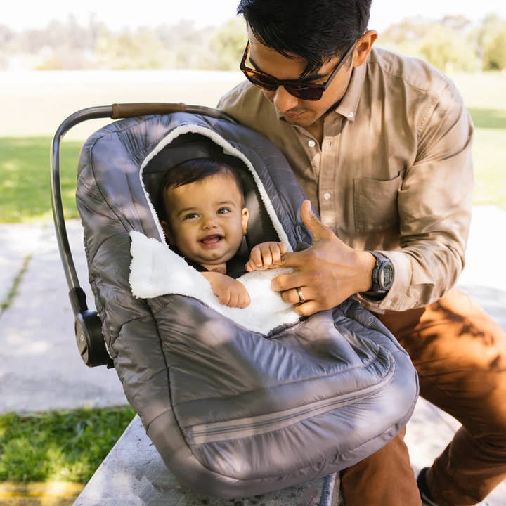 GoldBug - Wholesale Car Seat Cover - Kids & Baby - GoldBug Deluxe Winter Baby Carrier Cover1