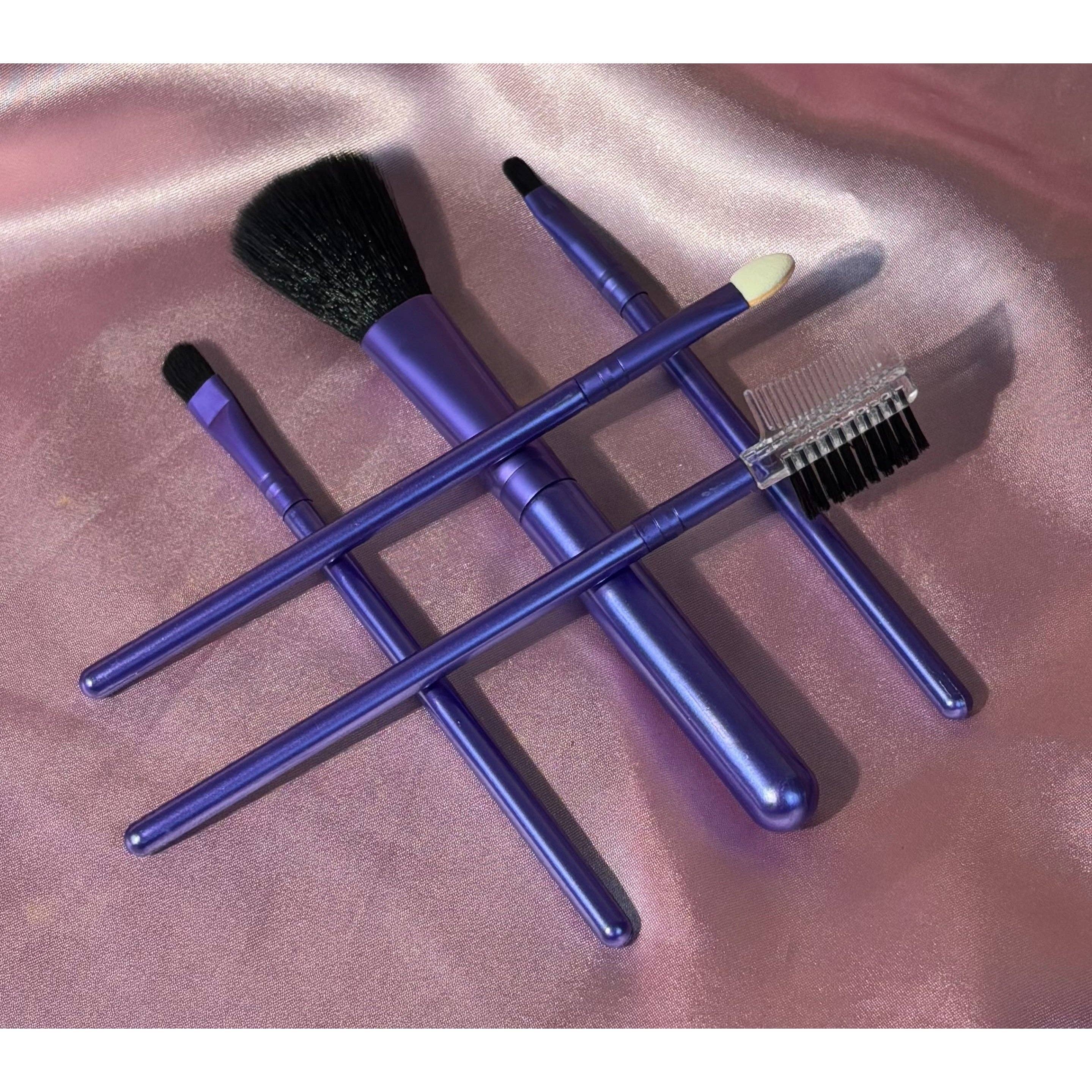 Efon International Corp. - Wholesale Makeup Brush Set - Makeup Brush - 5 Piece Essential Face & Eye Makeup Brush Set3