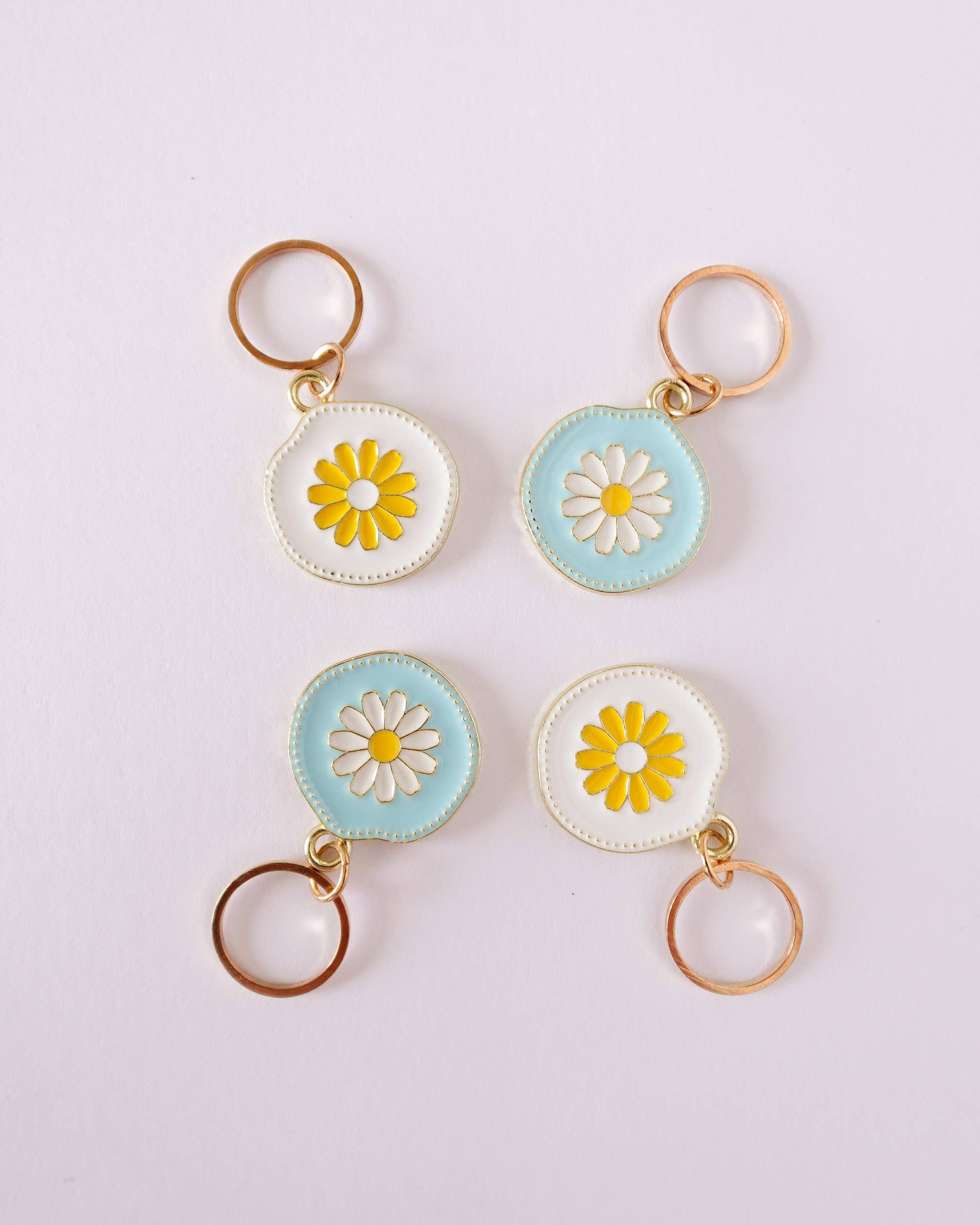 Hello Kim - Kim Chui - Wholesale Knitting/Crochet Supplies - Daisies - Marker rings6