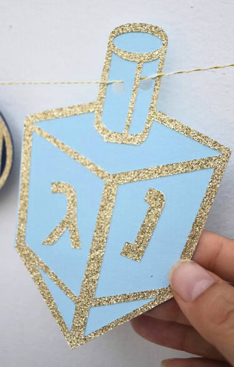 thekitcut – wholesale Hanukkah Decoration – Hanukkah garland | A unique Hanukkah symbols decoration7