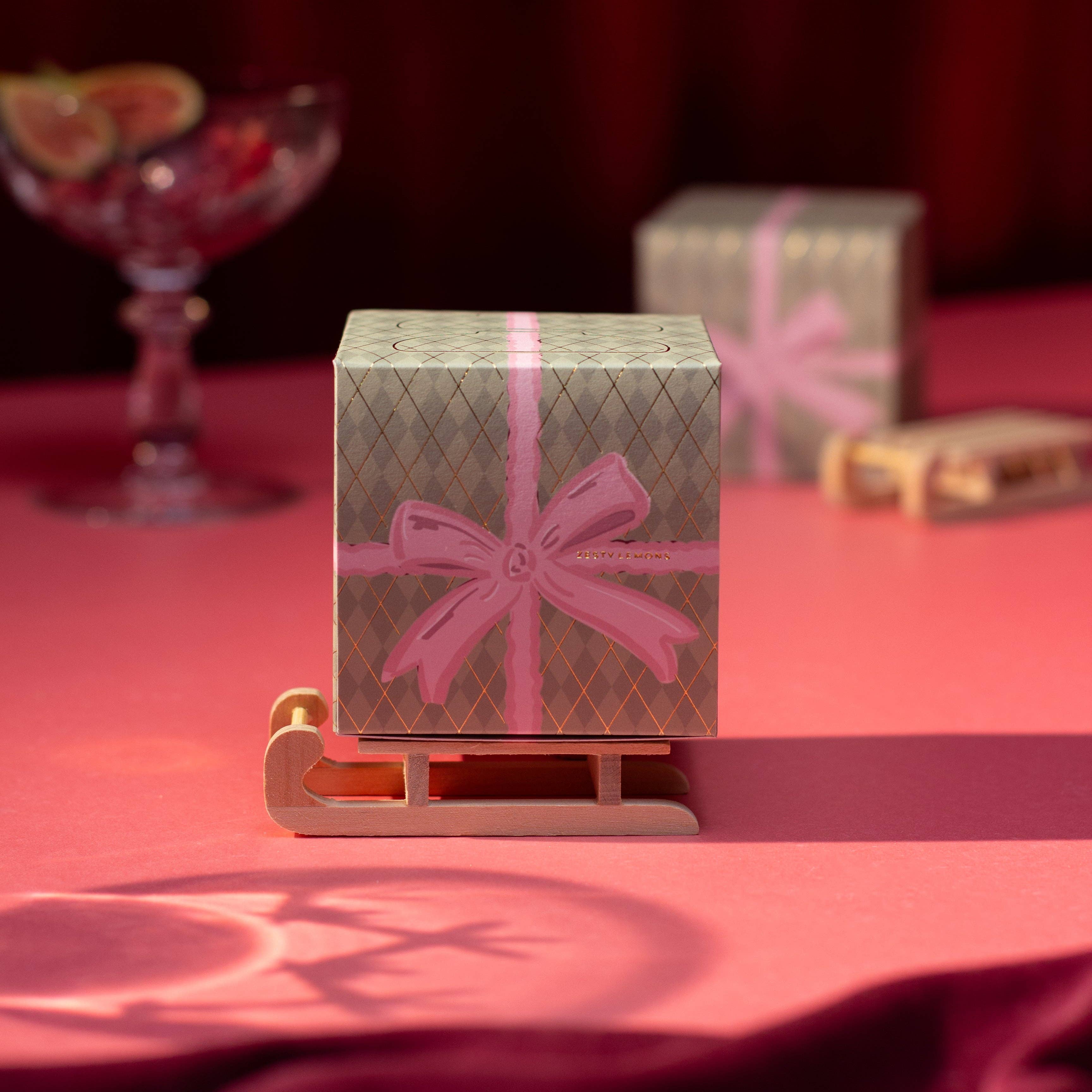 Zesty Lemons – wholesale Tea light candles – Sparkle Season: Christmas Bow Tea Lights (Box of 2) - Myrrh & Tonka1