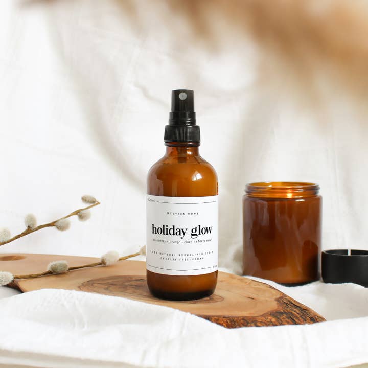 Melvida Home - Wholesale Room & Linen Spray - Holiday Glow - Room + Linen Spray 4 oz - Christmas Gift1