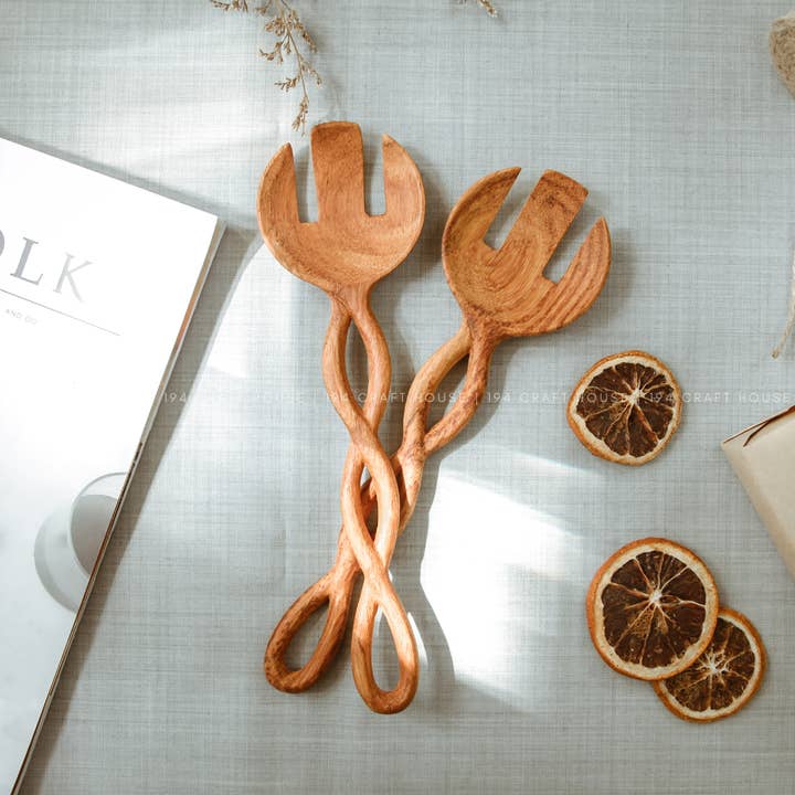 194 Craft House - Wholesale Serving utensil - Twisted Handle Wooden Salad Servers - 9" - Spoon & Fork Set3