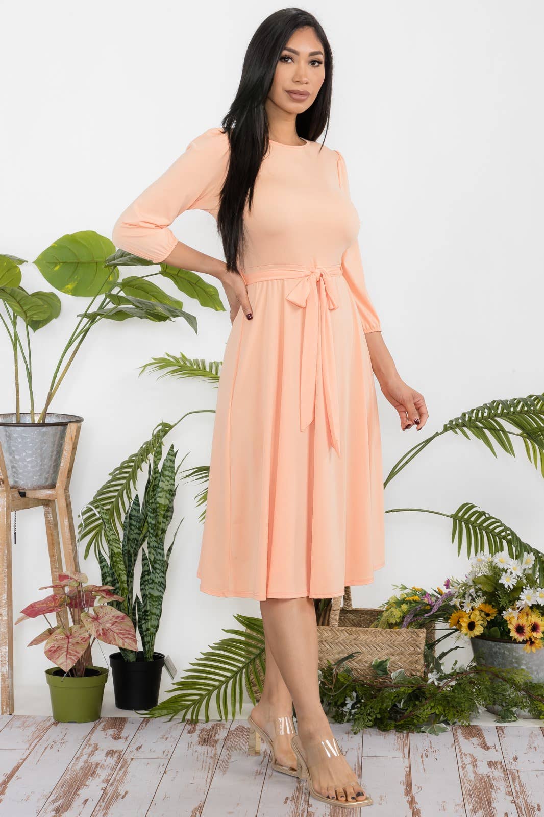 H&H Fashion Inc. – Großhandel Kleid – Damen – HH583X-S Plus Size Midi-Kleid mit Bindegürtel, Puffärmeln & Schlüsselloch-Ausschnitt35