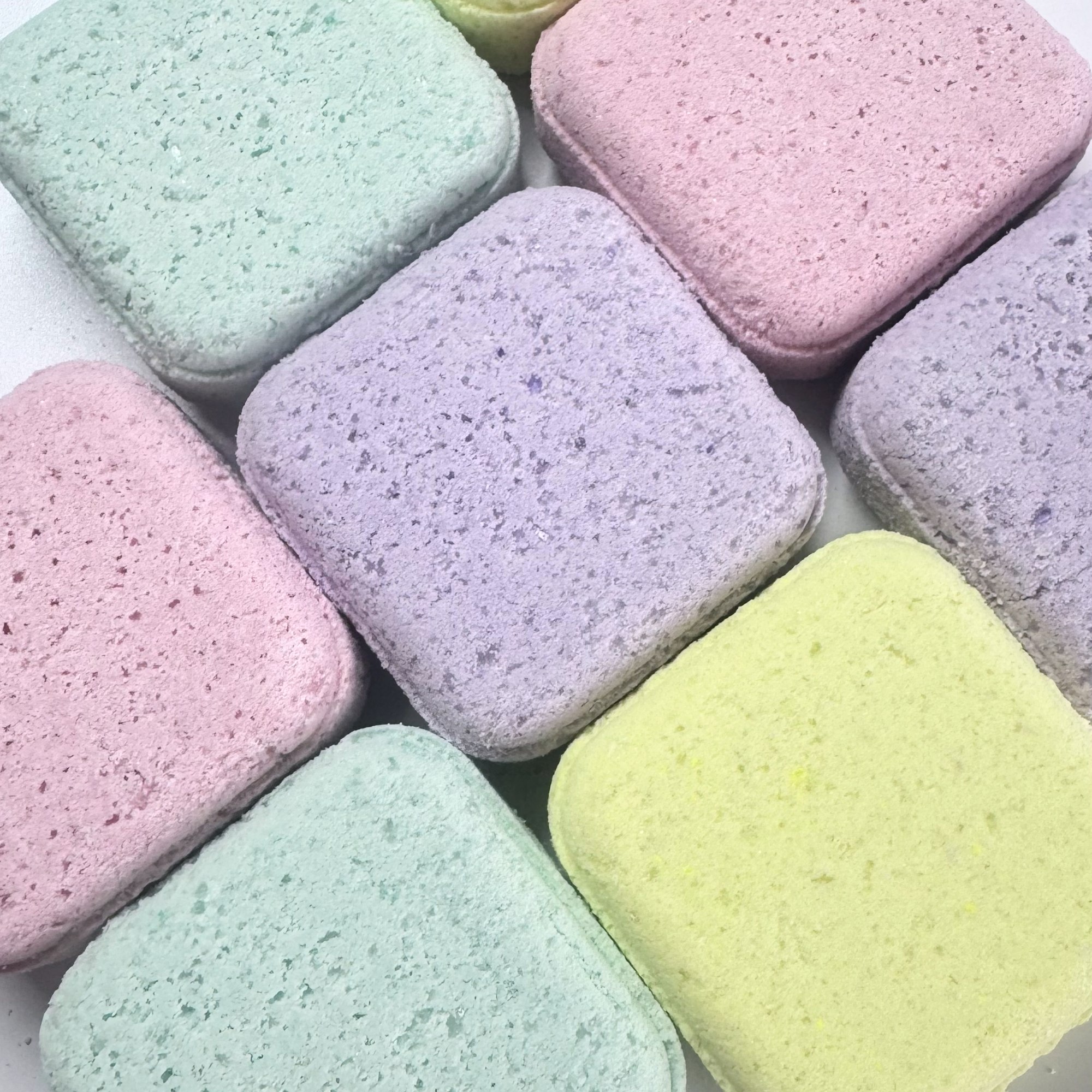 Bon Babef - Wholesale Shower Steamer/Bomb - NATURAL SHOWER STEAMERS | GIFT PACK 4PCS | MANDARIN | 240g2