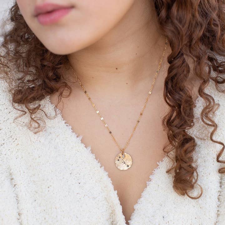 Collana Constellation per la vendita all'ingrosso da parte di Isabelle Grace Jewelry