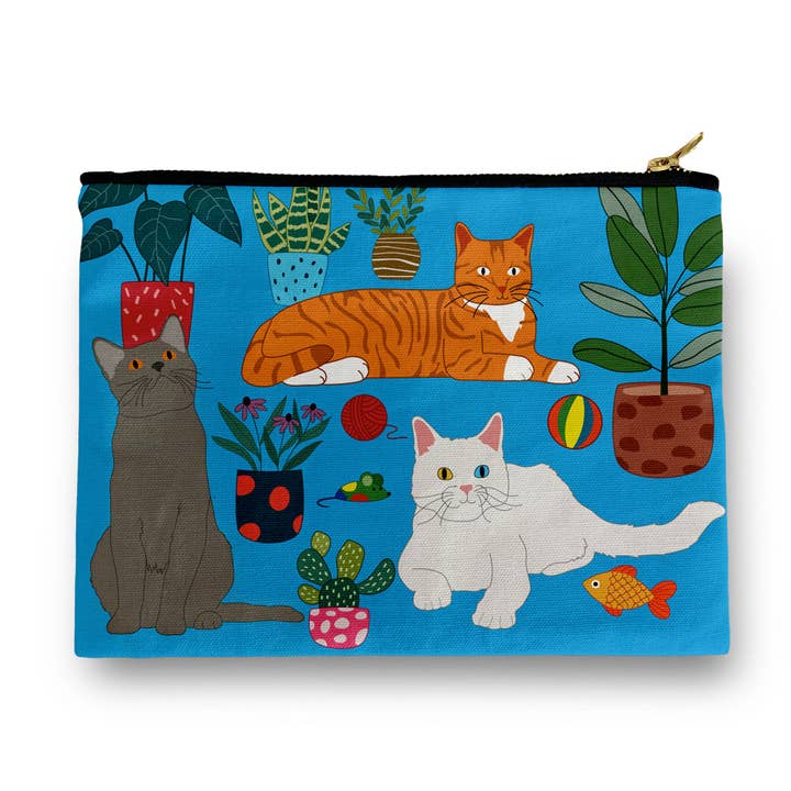 À la maison avec trousse de toilette et de maquillage Kitty Cats pour la vente par Naked Decor