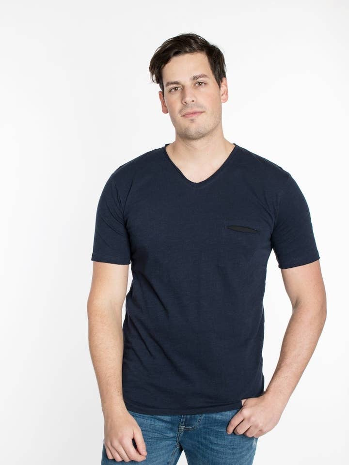 MEN'S SLUB V-NECK T-SHIRTS WITH POCKET HB-4-018 for wholesale by Hawk's Bay