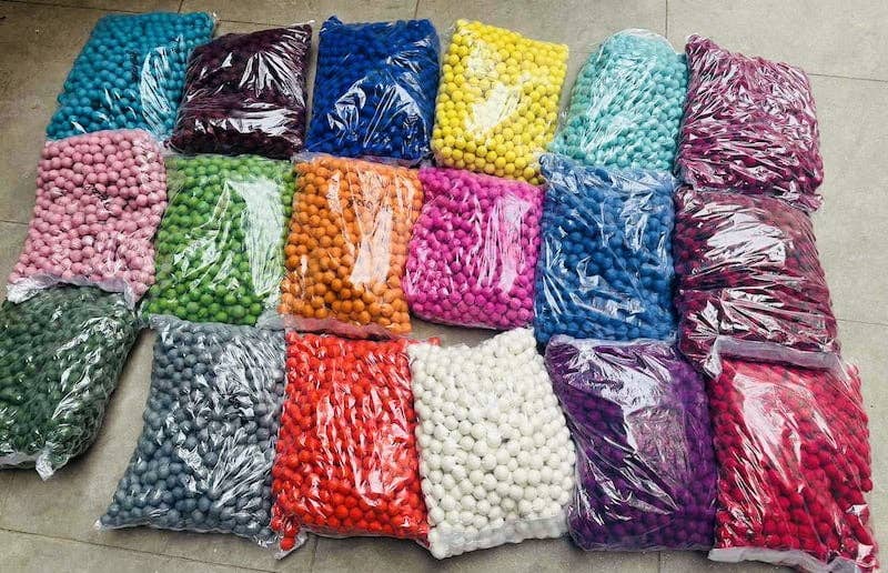 Merocoat - Wholesale Craft Supplies - Wool felt balls (Loose Felt Wool Balls 2cm)10