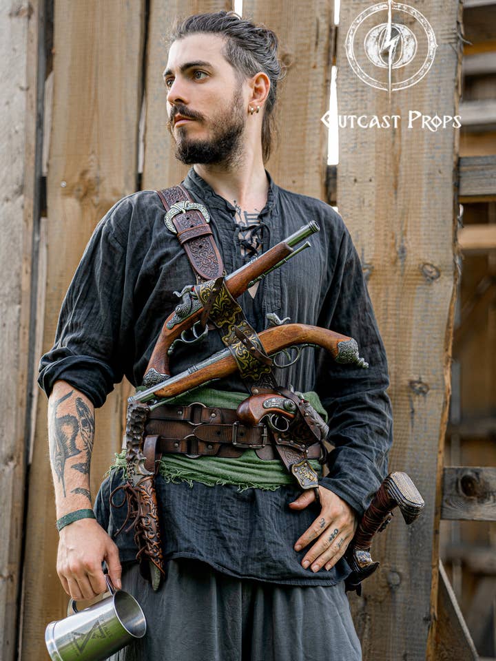 Bandolera de pistola de chispa pirata Rackham para venta al por mayor de Outcast Props