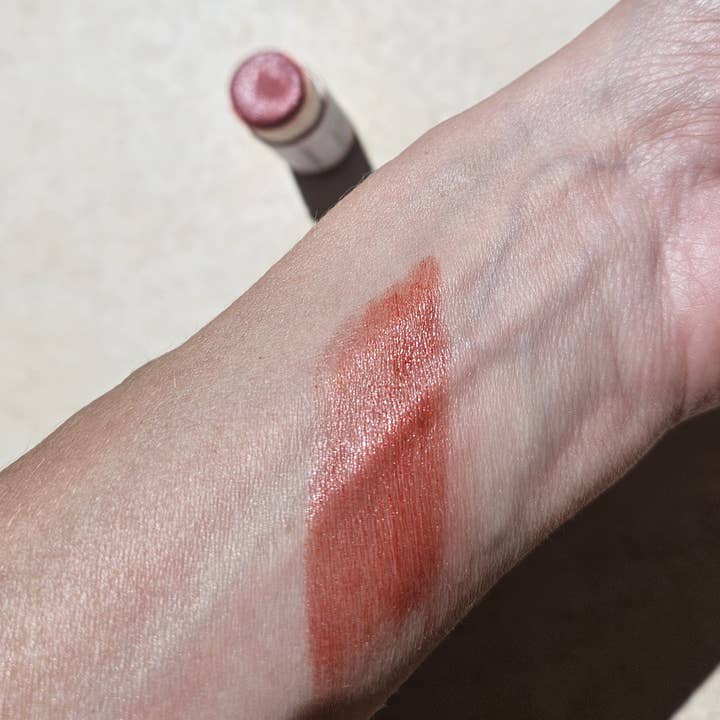 River Organics - Venta al por mayor Pintalabios - Tinte labial vegano con forma de granada