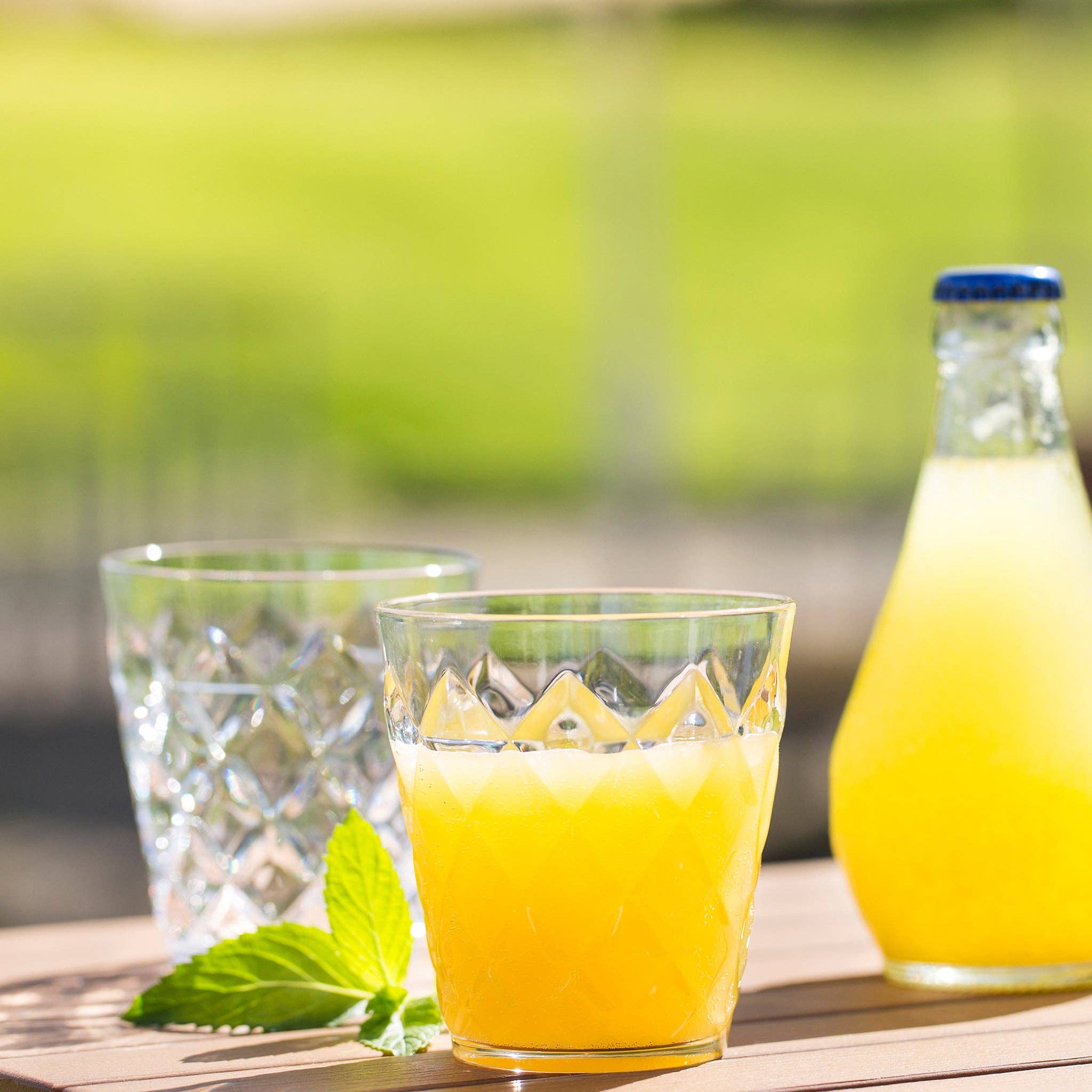 Glass CRYSTAL S for wholesale on Faire5