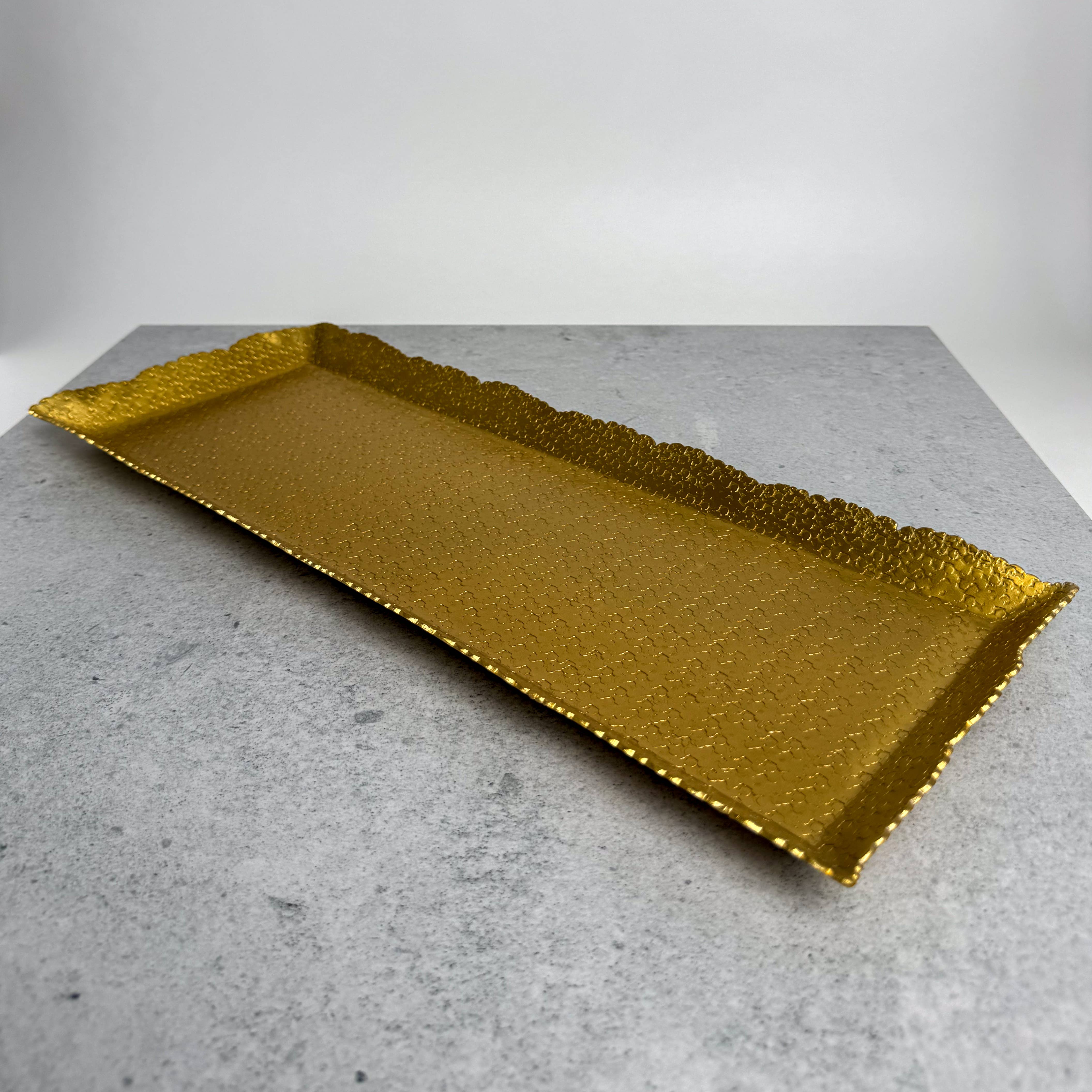 India Handicrafts Inc - Wholesale Dienblad - Snijbak met gouden hamer6