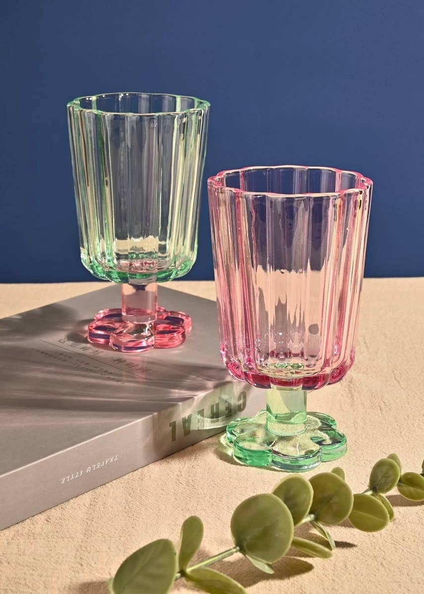 INSPECIAL HOME - Wholesale Wine Glass - MouthBlown Whimsical Petal Colored Wine Glasses - Case of 1015