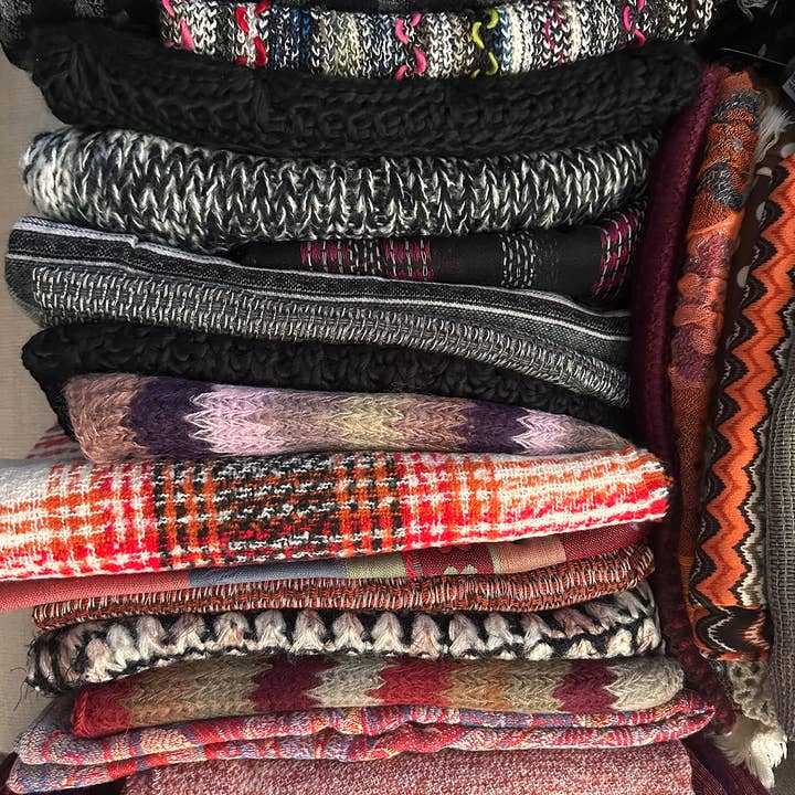 Chloe & Lex - Wholesale Scarf - Women's - Bundle of 50 Assorted Scarves- Final Sale - Wholesale Set2