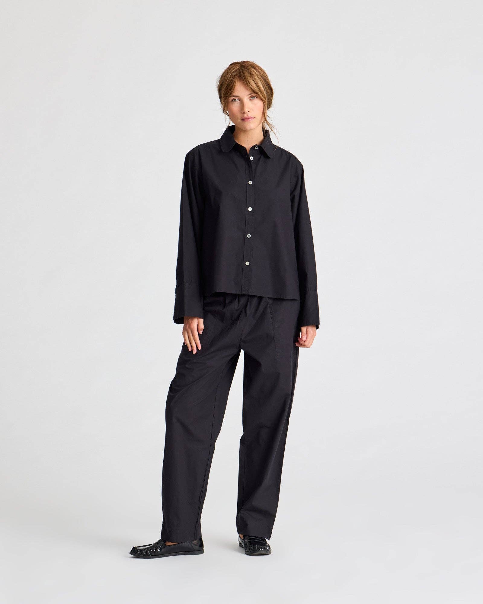 gai-lisva – Großhandel Hemd mit Button-down-Kragen – Damen – Flora Hemd Popeline Gots 243975 - Schwarz0