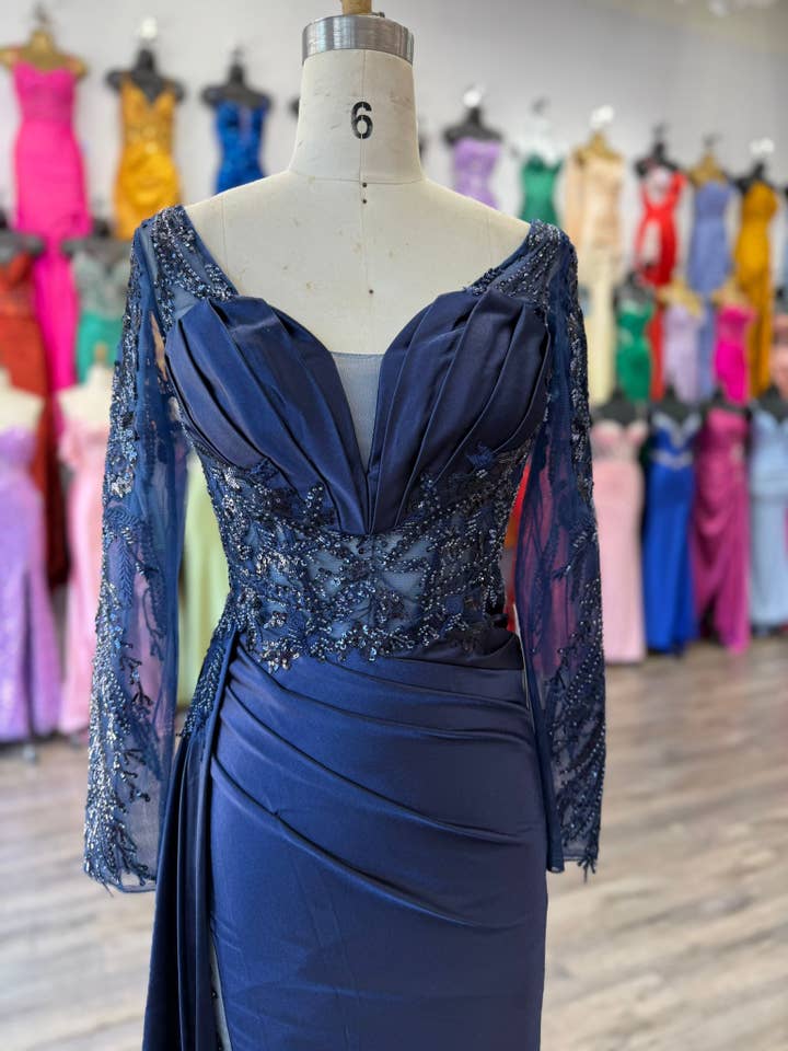 La Veneto - Wholesale Dress - Women's - V-neckline, gathered side waistline, leg slit & draping sash43