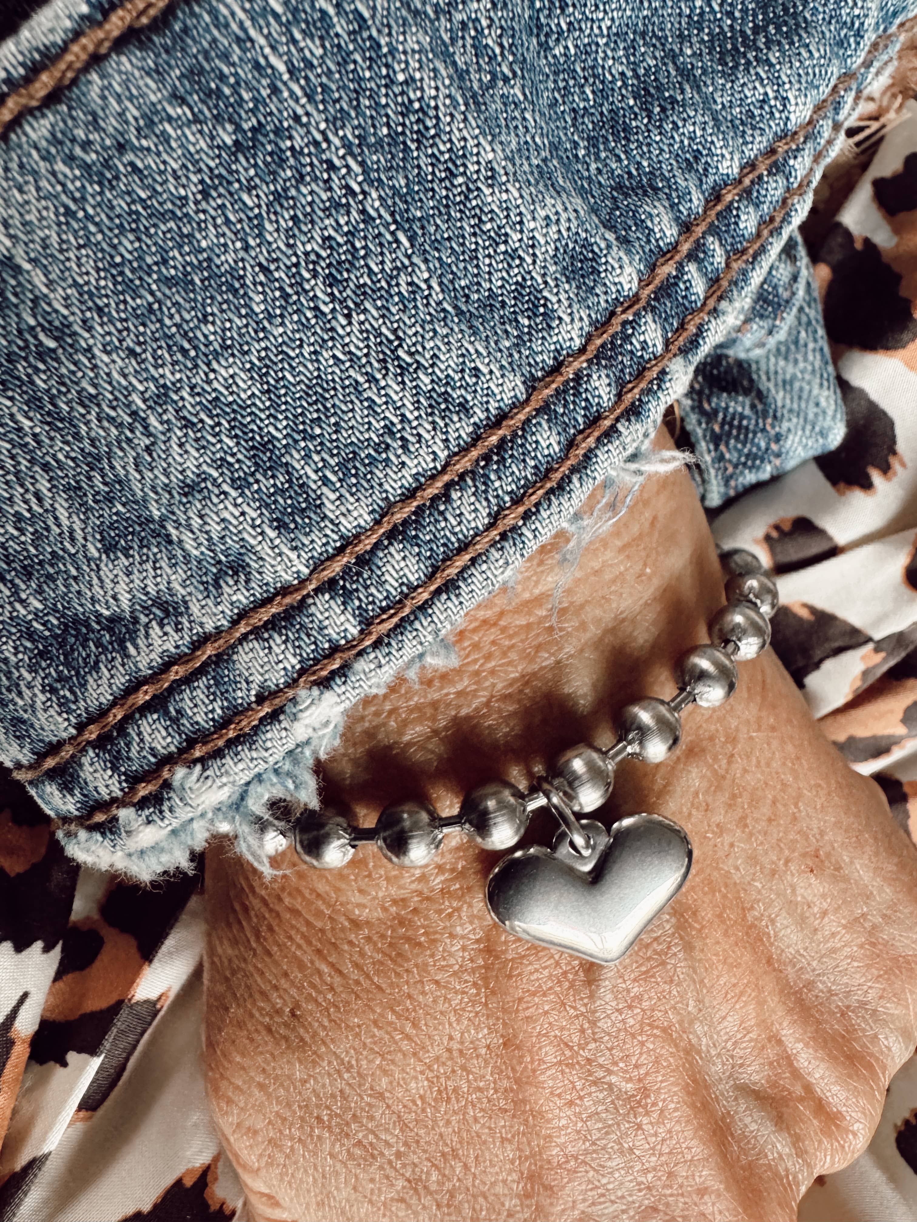 Sosobella Designs - Wholesale Charm/Dangle Bracelet - Stainless Steel Heart Charm Bracelet 2