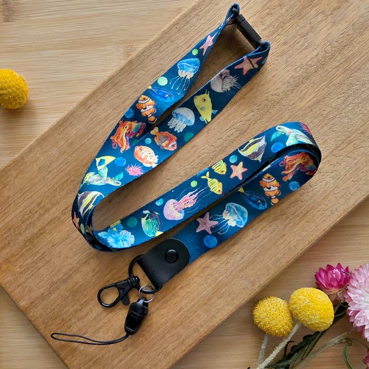 Milieuvriendelijke Sleutelkoord – Australisch Zeeleven Marineblauw Sleutelkoord voor wholesale door Watercolour By Cat