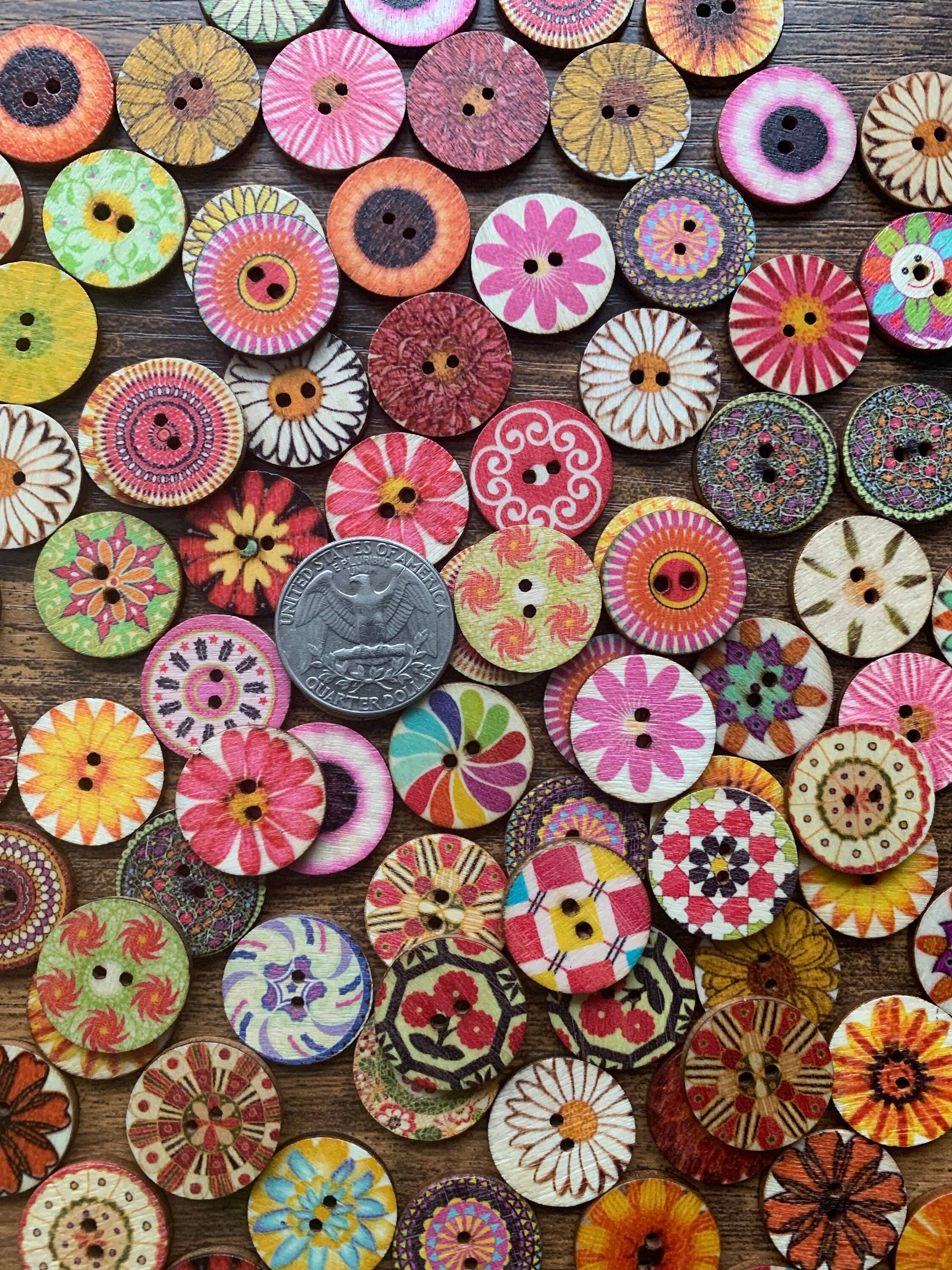 Magnifique Hearts - Wholesale Craft Supplies - Colorful Wooden Buttons 0.75 Inch Size / Craft Supplies, Sew4