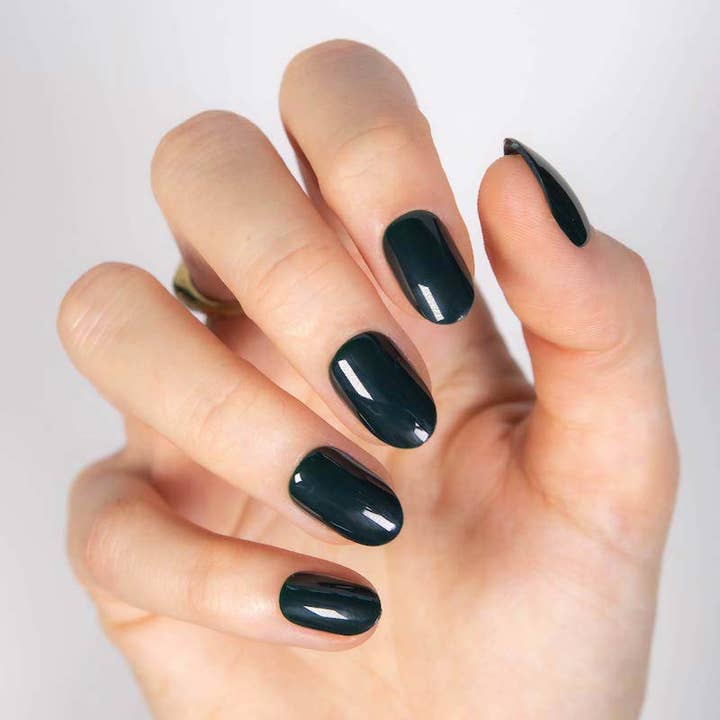 Olivträd Kort Oval • Mjuka Gel Press Ons för wholesale av MoYou London